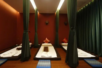 成都金牛区泰式按摩的被动瑜伽:当身体被折叠成诗